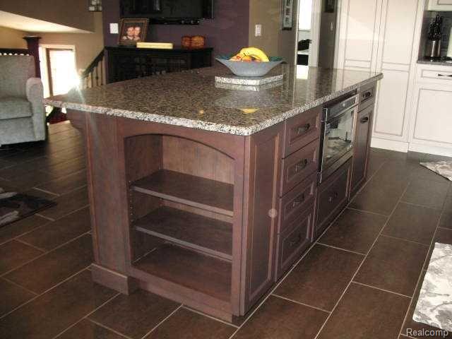 62320 Bates Road New Haven, MI 48048 - Photo 3 of 17 IMG_3565.jpg