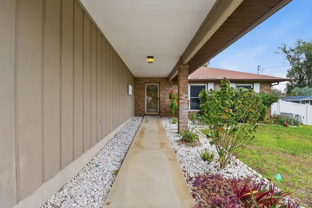 $325,000 | 3265 Northeast 30th Court, Ocala, FL 34479