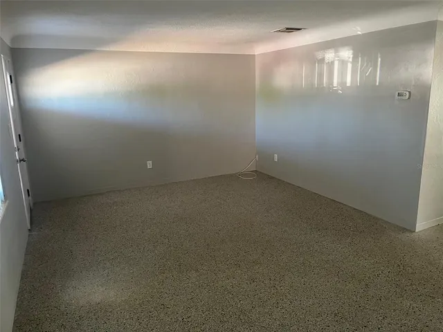 an empty room with an empty space