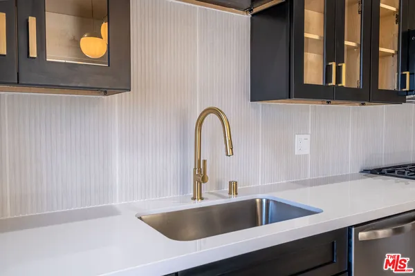 a close view of sink and tap