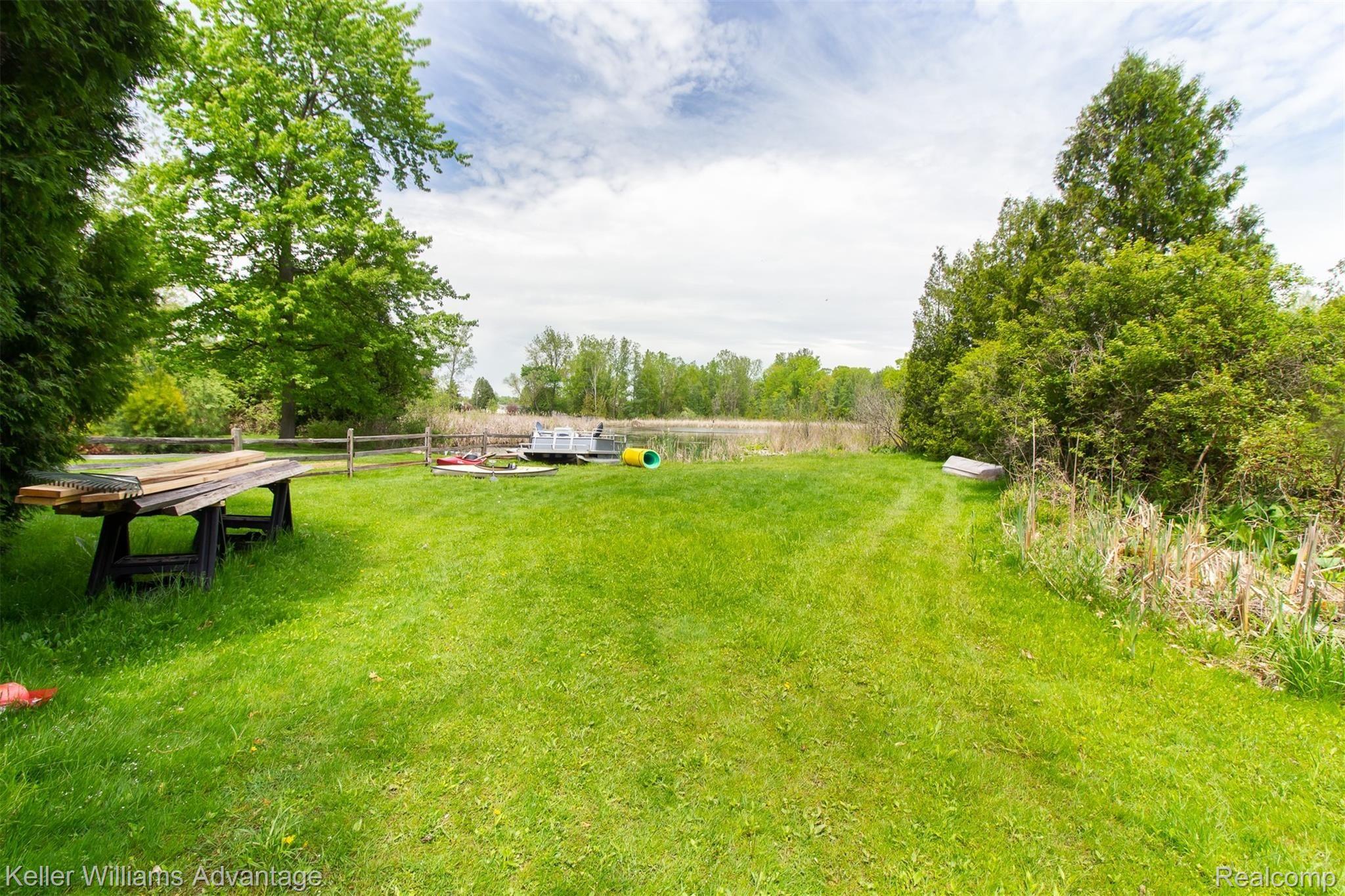 9232 Evee Road Clarkston, MI 48348 - Photo 45 of 46 EveeRd_9232_Back_10.jpg