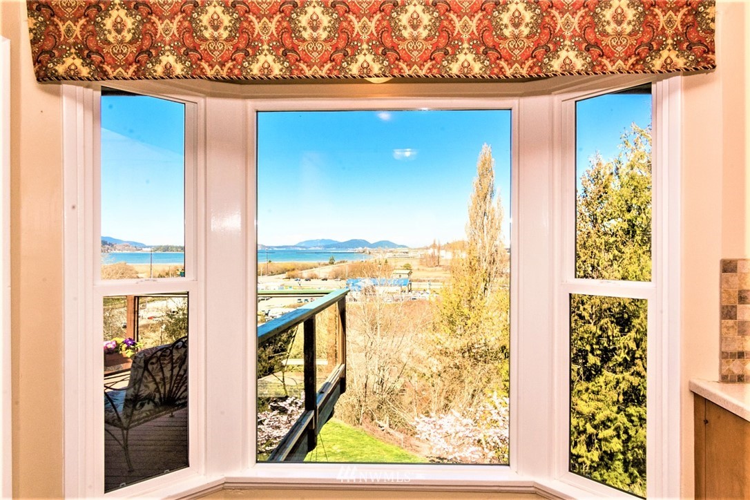 8056 Summit Park Road Anacortes, WA 98221 - Photo 22 of 35 Gallery Image 22