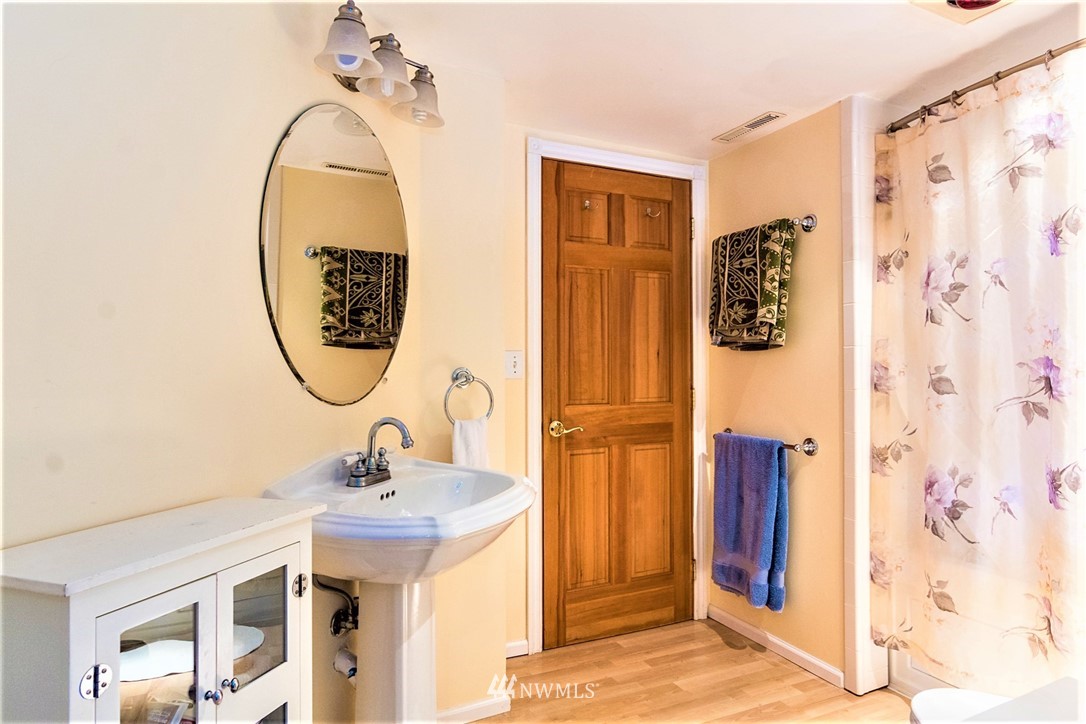 8056 Summit Park Road Anacortes, WA 98221 - Photo 35 of 35 Gallery Image 35