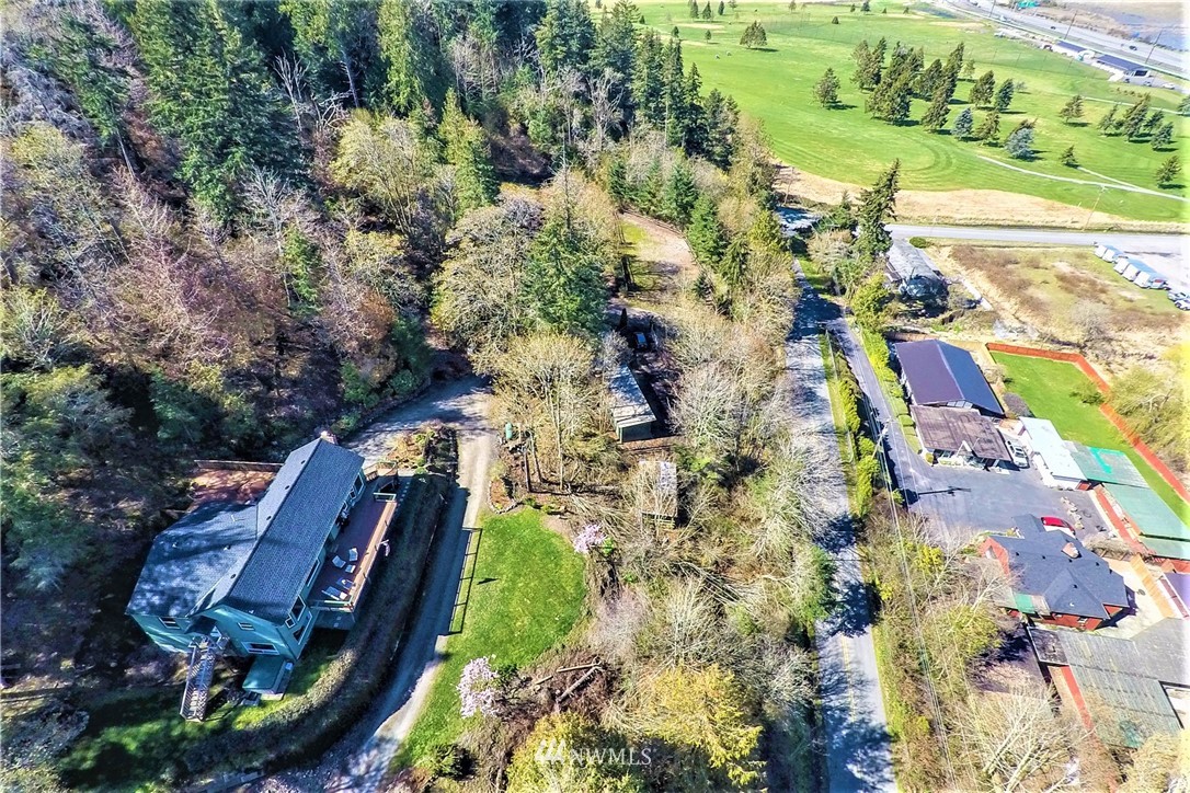 8056 Summit Park Road Anacortes, WA 98221 - Photo 6 of 35 Gallery Image 6