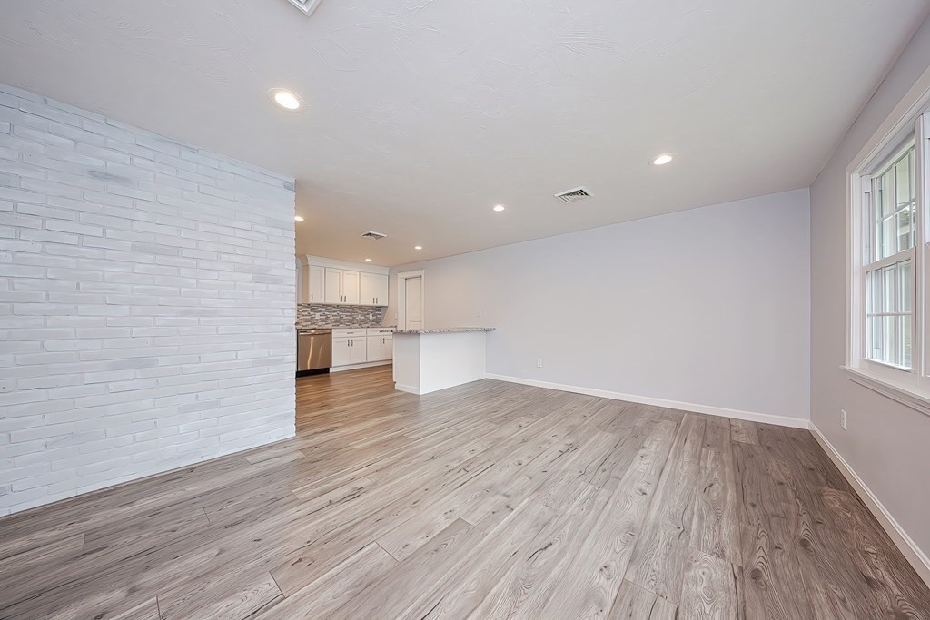 59 Michael Road Raynham, MA 02767 - Photo 8 of 22 Gallery Image 8