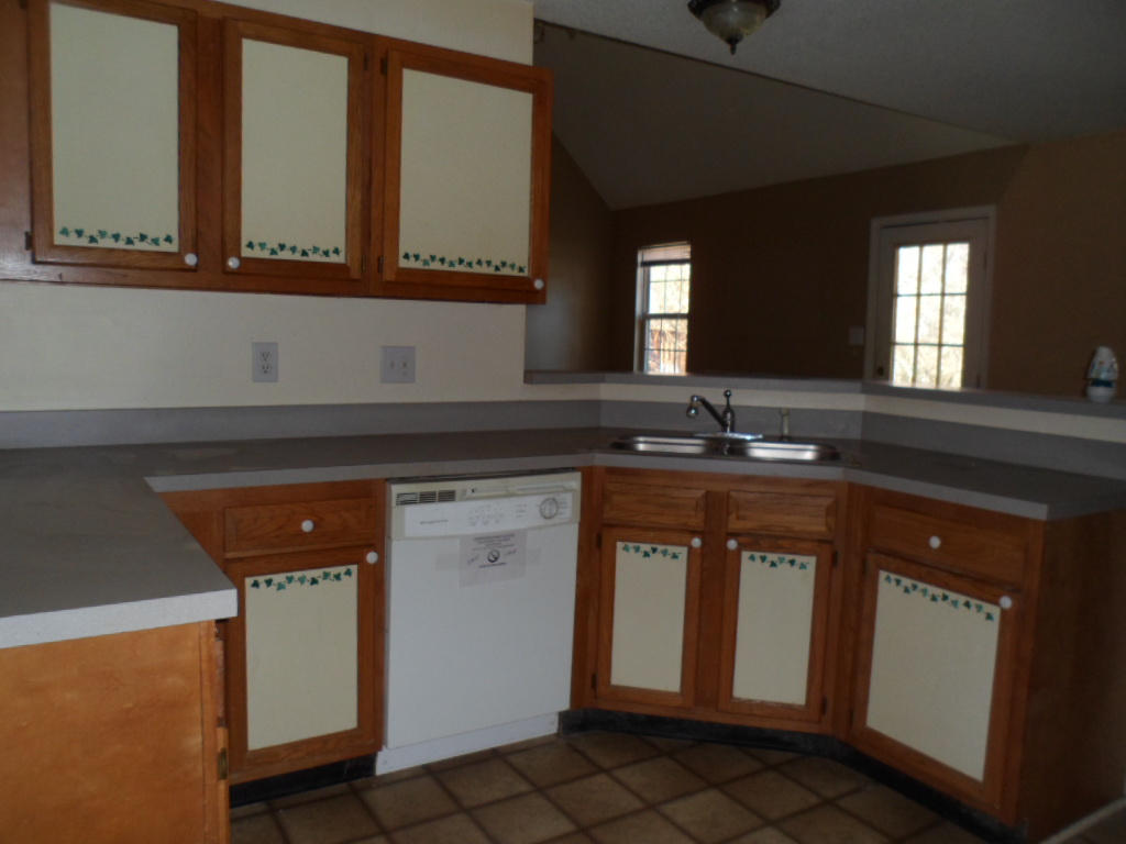 7530 Applecross Road Corryton, TN 37721 - Photo 4 of 19 SAM_5381