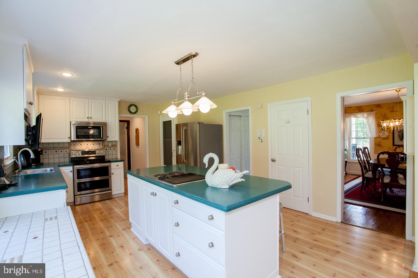 369 South Sugan Road New Hope, PA 18938 - Photo 14 of 56 Gallery Image 14