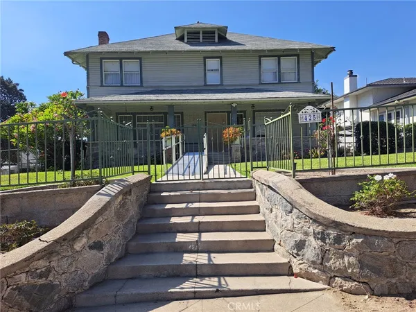 $1,900,000 | 425 North Canyon Boulevard, Monrovia, CA 91016