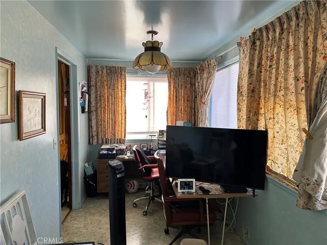 $1,975,000 | 425-425 North Canyon Boulevard, Monrovia, CA 91016