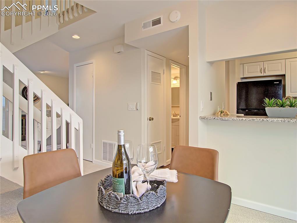 3330 Templeton Gap Road, Unit 8 Colorado Springs, CO 80907 - Photo 13 of 33