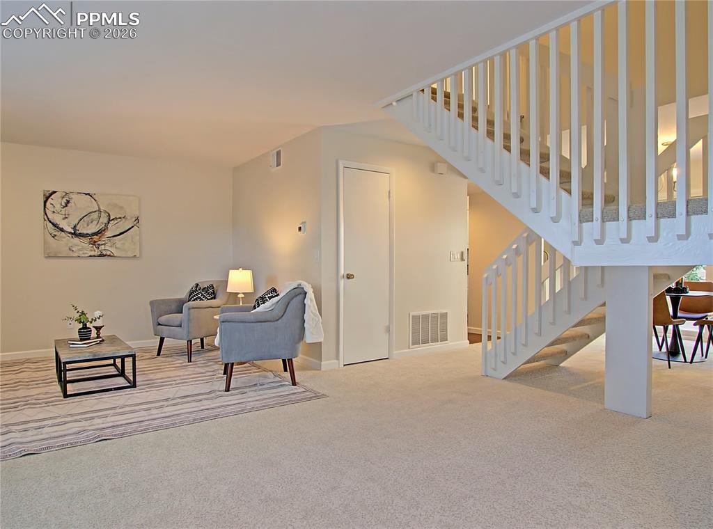 3330 Templeton Gap Road, Unit 8 Colorado Springs, CO 80907 - Photo 5 of 33
