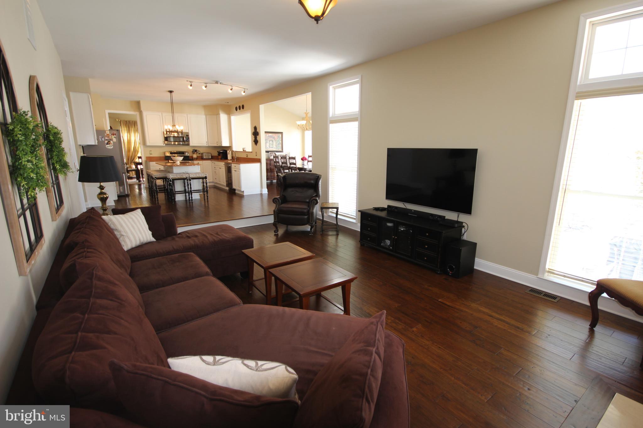 10 Avalon Road Pennington, NJ 08534 - Photo 14 of 38