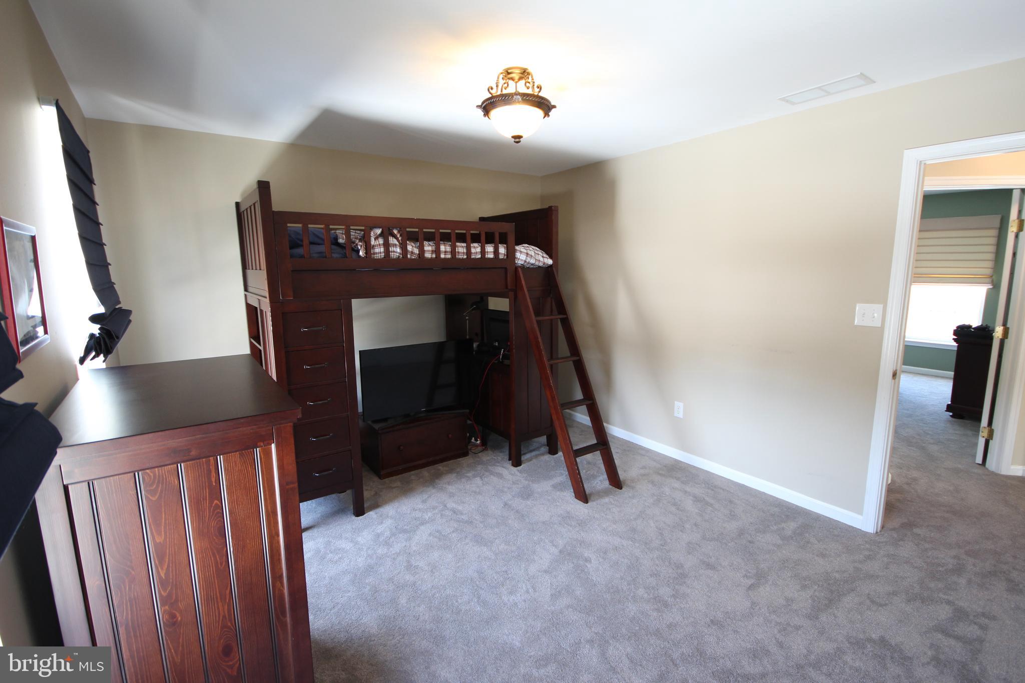 10 Avalon Road Pennington, NJ 08534 - Photo 23 of 38