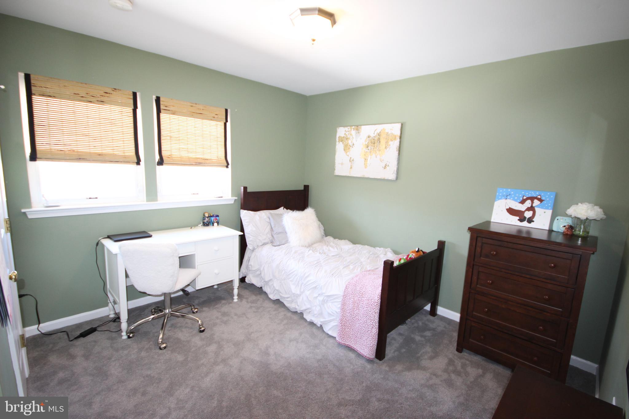 10 Avalon Road Pennington, NJ 08534 - Photo 24 of 38