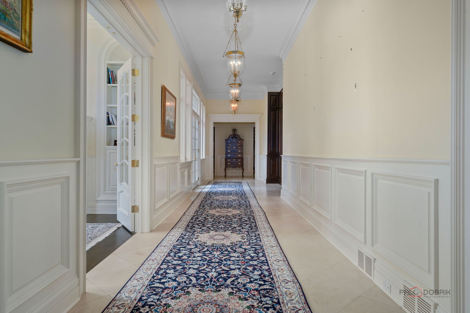 93 Hawley Woods Road Barrington, IL 60010 - Photo 33 of 91 a view of entryway with a rug and a window