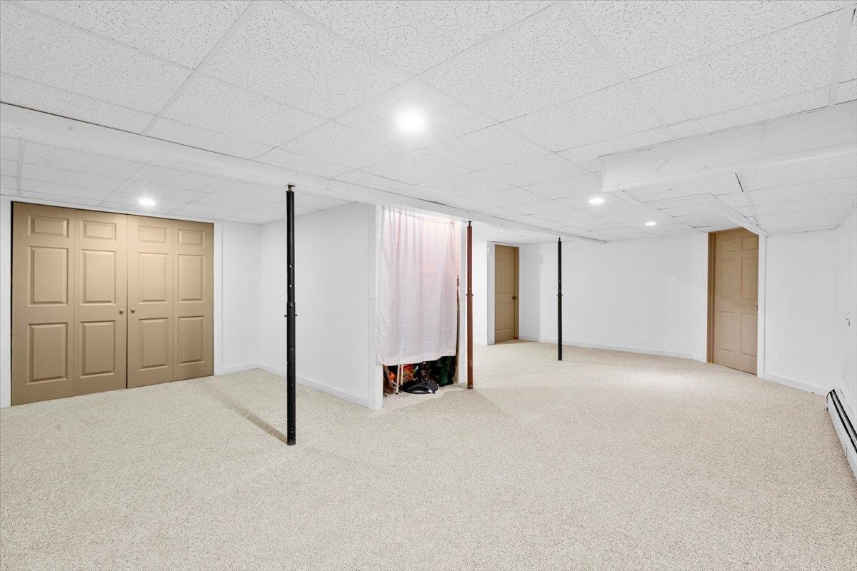 1061 Granger Hollow Road Shaftsbury, VT 05257 - Photo 19 of 36