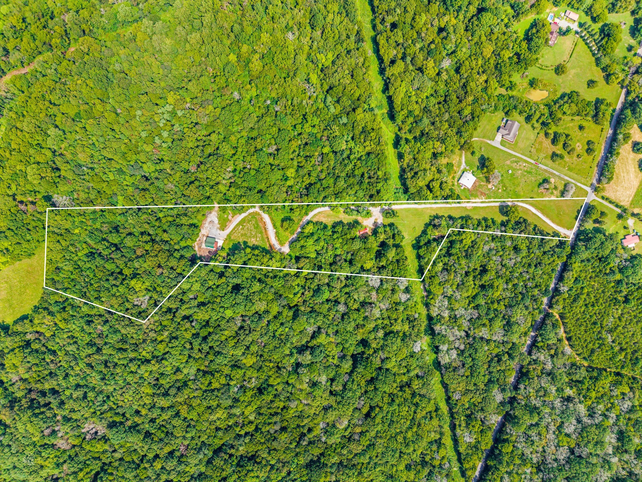 195 Curtis Road Fayetteville, TN 37334 - Photo 2 of 45