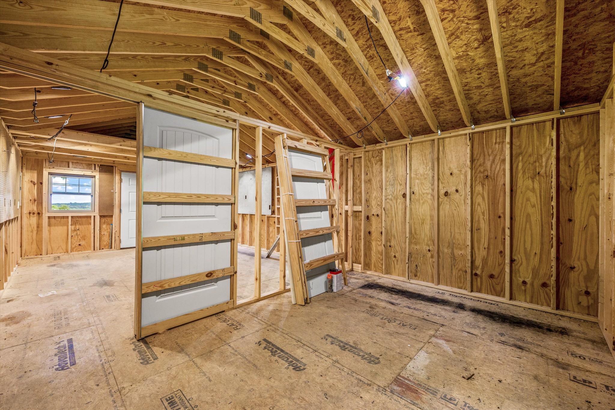 195 Curtis Road Fayetteville, TN 37334 - Photo 21 of 45 a view of an empty room