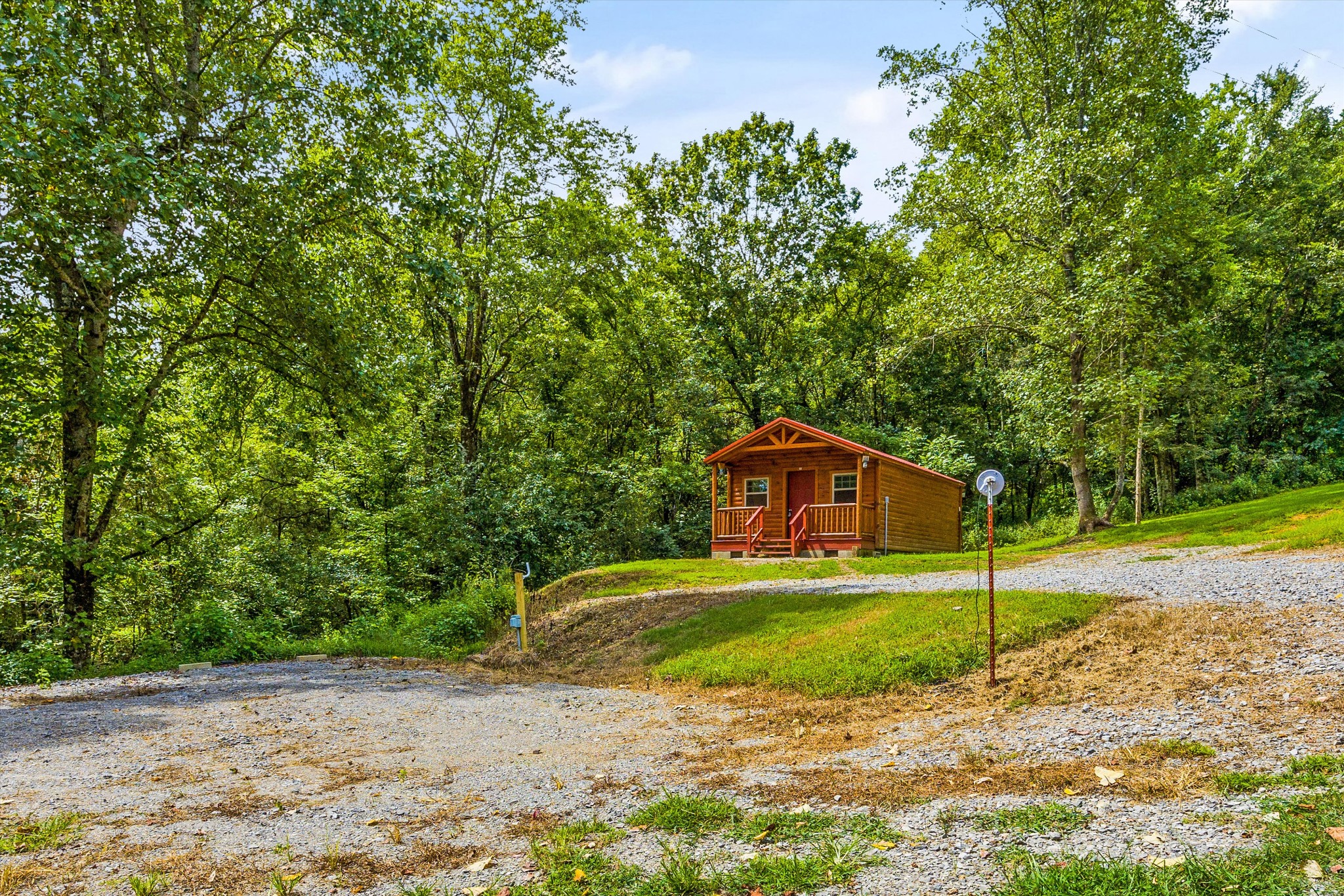195 Curtis Road Fayetteville, TN 37334 - Photo 22 of 45 a view of a house with a yard
