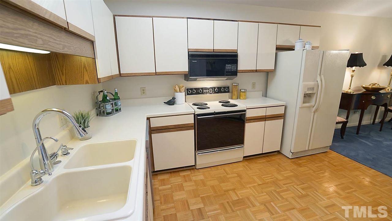 2801 Rue Sans Famille Raleigh, NC 27607 - Photo 12 of 26
