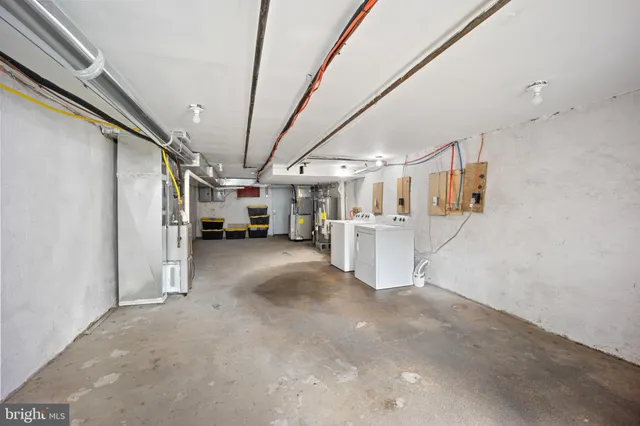 a view of a storage & utility room