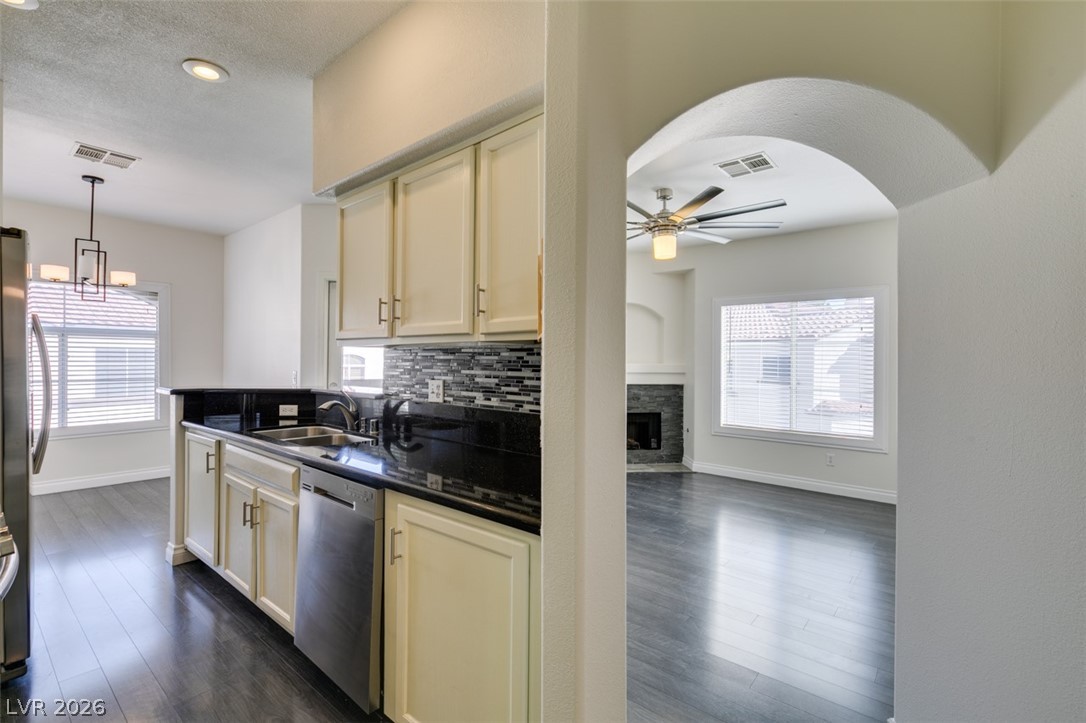 2975 Bluegrass Lane, Unit 1324 Henderson, NV 89074 - Photo 2 of 29