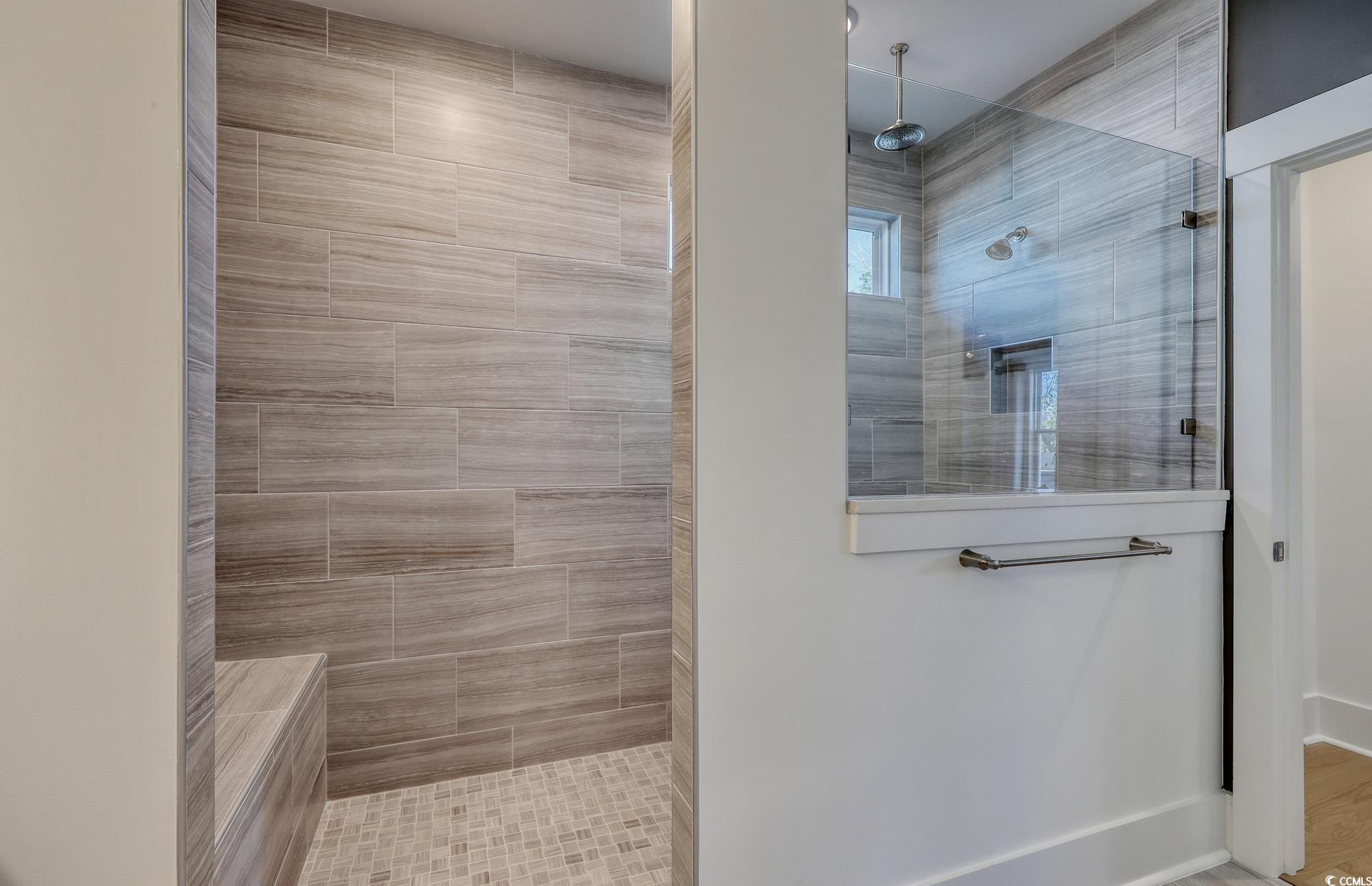 1514 Winding Crk Way Myrtle Beach, SC 29588 - Photo 12 of 20 Bathroom featuring tiled shower