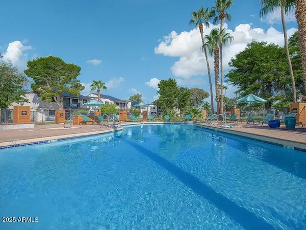 $799 | 13517 West Glendale Avenue, Unit ST, Glendale, AZ 85307