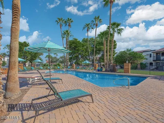 $899 | 13517 West Glendale Avenue, Unit ST, Glendale, AZ 85307