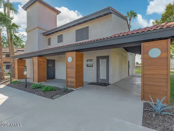 $799 | 13517 West Glendale Avenue, Unit ST, Glendale, AZ 85307