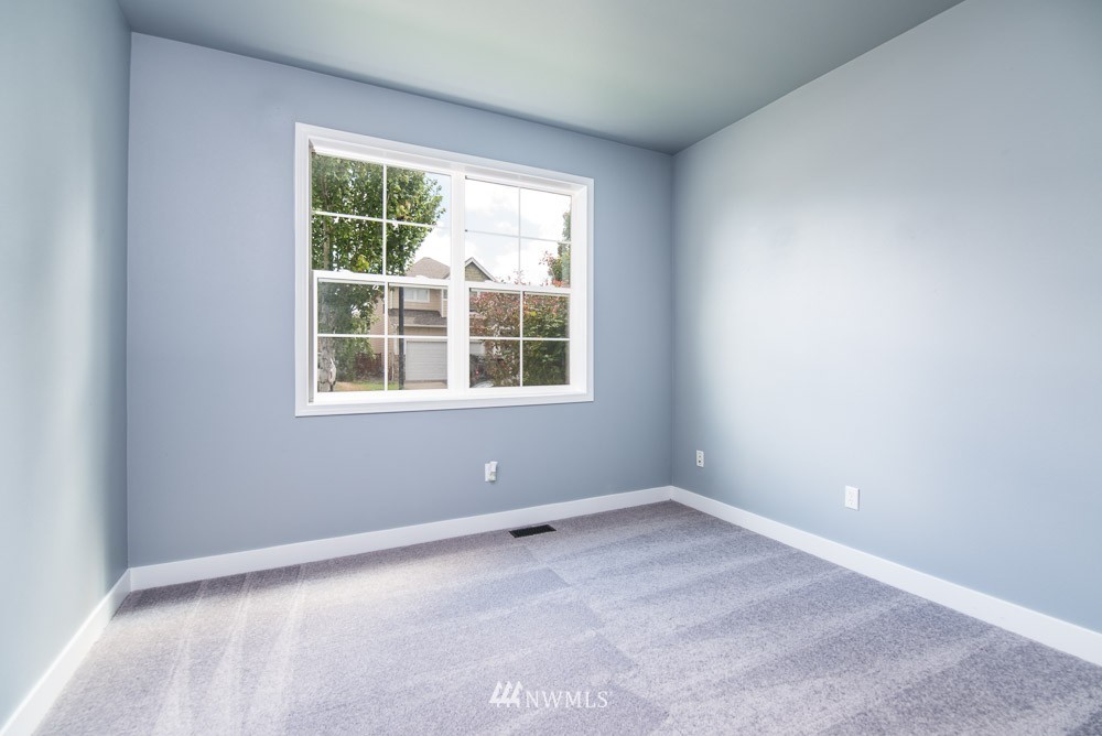 7117 Radius Loop Southeast Lacey, WA 98513 - Photo 12 of 17 Gallery Image 12