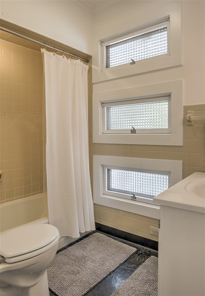 667 Roxbury Road Keene, NH 03431 - Photo 14 of 40 Gallery Image 14