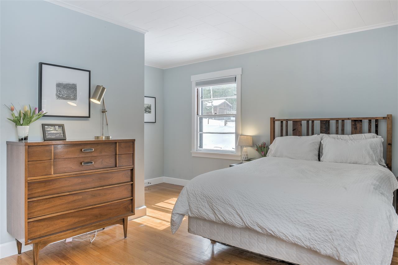 667 Roxbury Road Keene, NH 03431 - Photo 16 of 40 Gallery Image 16