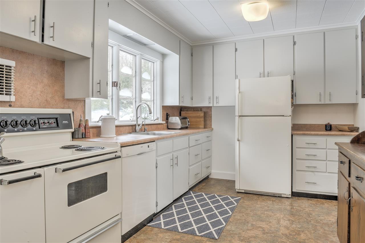 667 Roxbury Road Keene, NH 03431 - Photo 4 of 40 Gallery Image 4