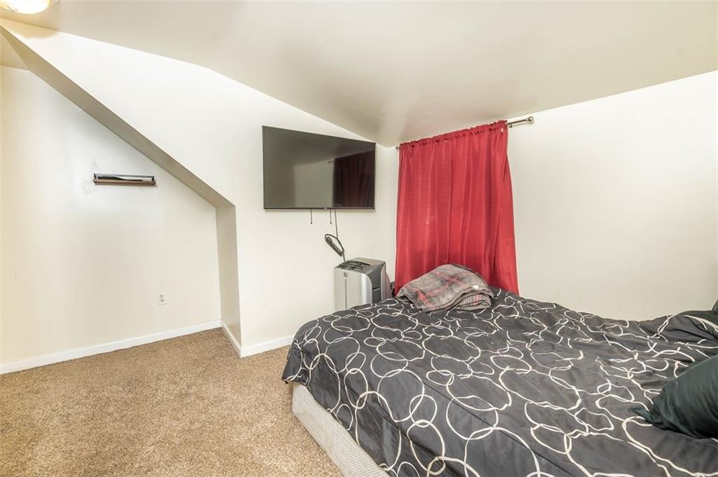 270 Maple Street Indiana, PA 15701 - Photo 15 of 18 Gallery Image 15