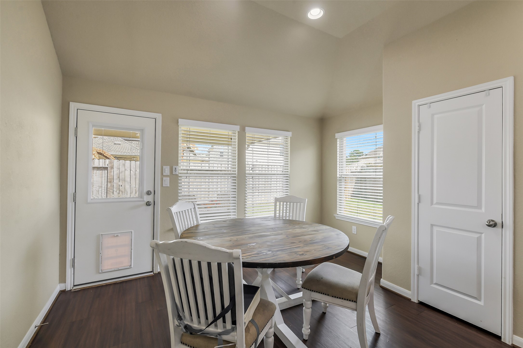 23710 Walnut Maze Court Spring, TX 77389 - Photo 13 of 34 Gallery Image 13