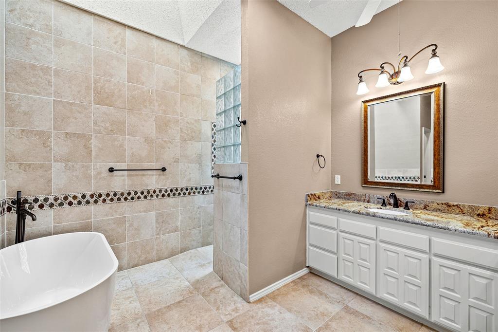 10100 Ravenswood Road Granbury, TX 76049 - Photo 19 of 40