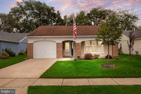 $339,500 | 36 Cotherstone Drive, Southampton, NJ 08088