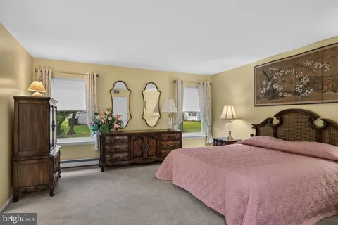 $339,500 | 36 Cotherstone Drive, Southampton, NJ 08088