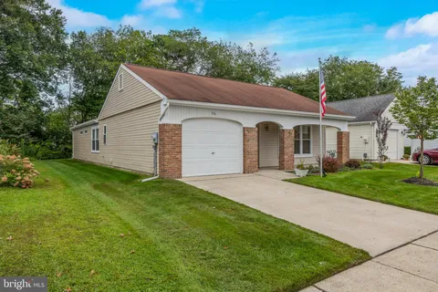 $339,500 | 36 Cotherstone Drive, Southampton, NJ 08088