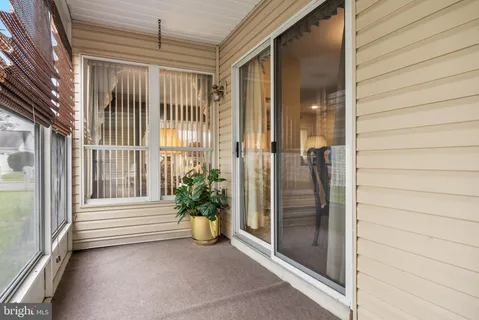 $339,500 | 36 Cotherstone Drive, Southampton, NJ 08088