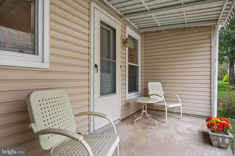 $339,500 | 36 Cotherstone Drive, Southampton, NJ 08088