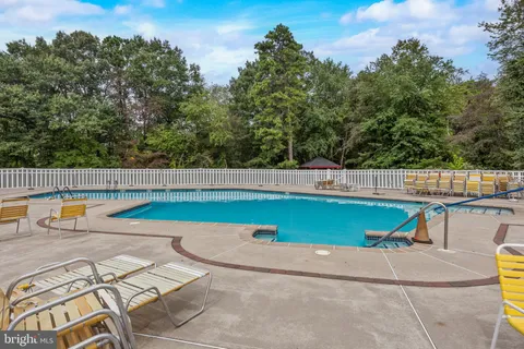 $339,500 | 36 Cotherstone Drive, Southampton, NJ 08088