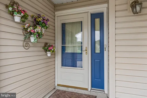 $339,500 | 36 Cotherstone Drive, Southampton, NJ 08088