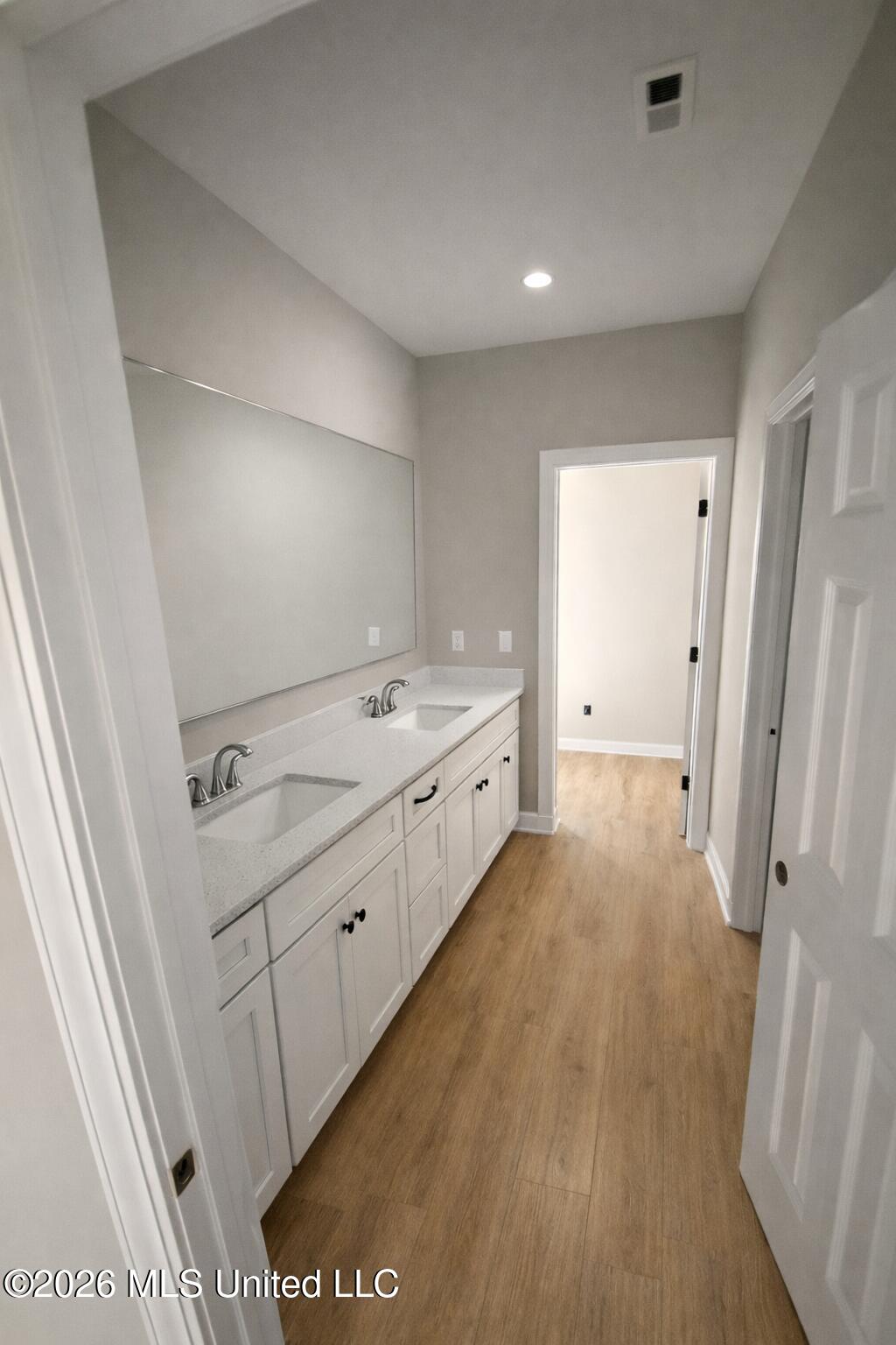 213 Dogwood Road Byhalia, MS 38611 - Photo 3 of 4 A8A5BD9D-49FC-4564-94F1-63330DA09CCF