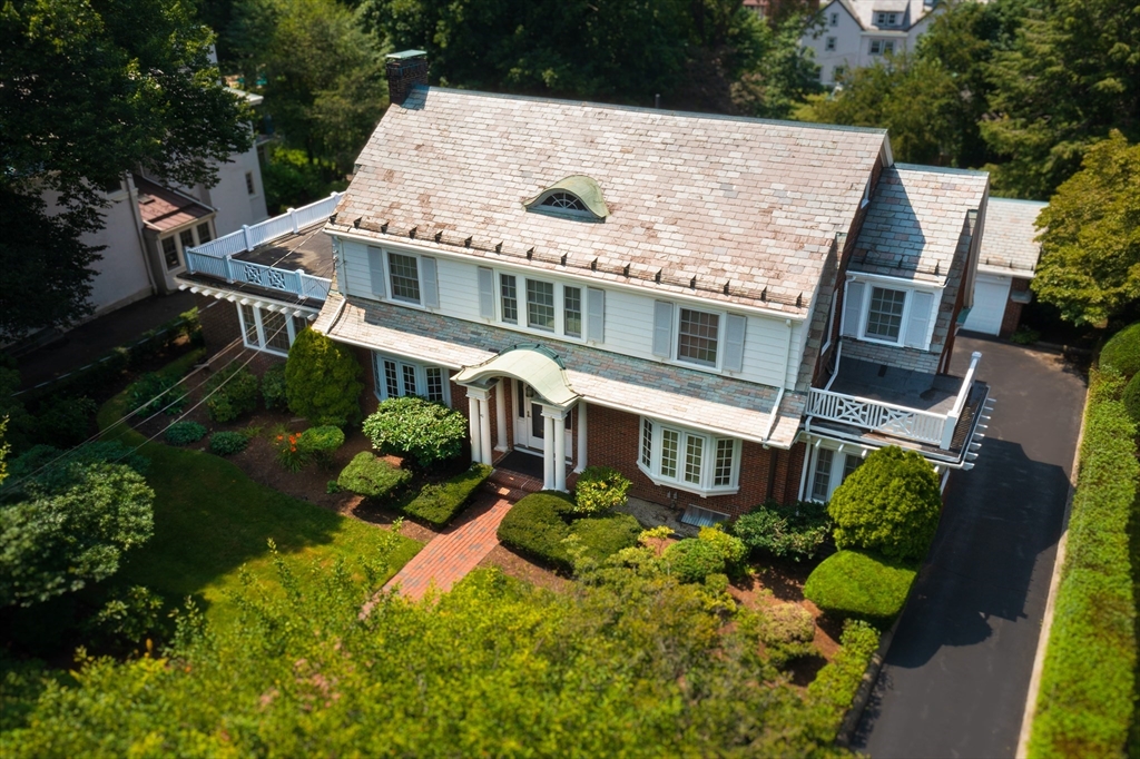 41 Nobscot Road Newton, MA 02459 - Photo 35 of 37 an aerial view of a house