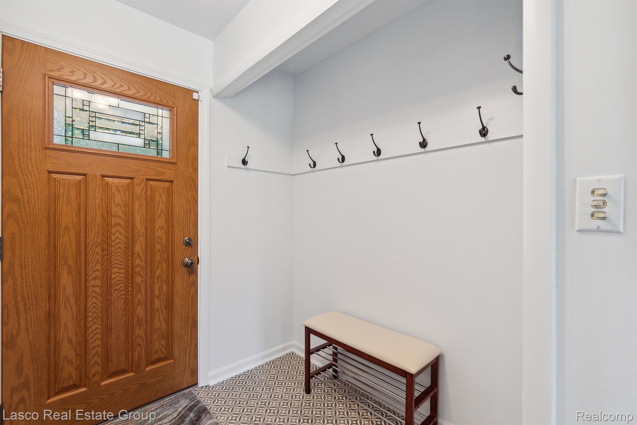 1038 Turrill Road Lapeer, MI 48446 - Photo 7 of 43 Gallery Image 7