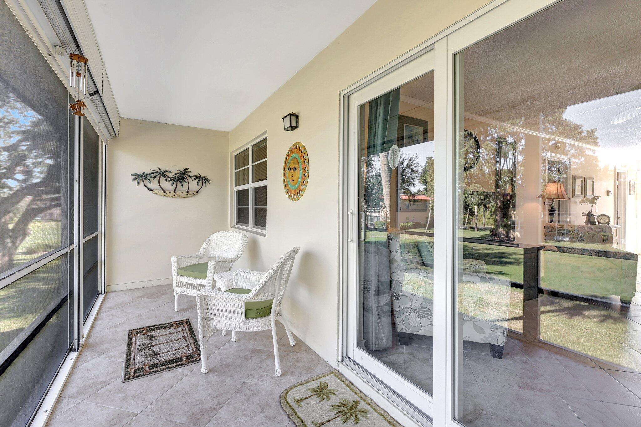 1925 Southwest Palm City Road, Unit I Stuart, FL 34994 - Photo 26 of 43 28-web-or-mls-5P1A2767