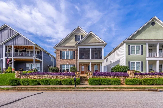 $675,000 | 902 Blue Moon Street, Taylors, SC 29687