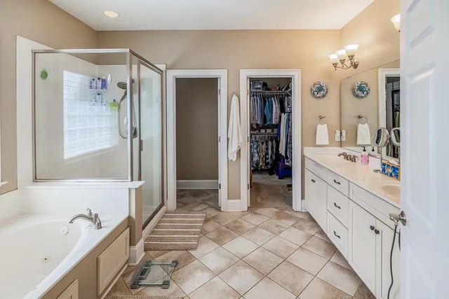 $675,000 | 902 Blue Moon Street, Taylors, SC 29687